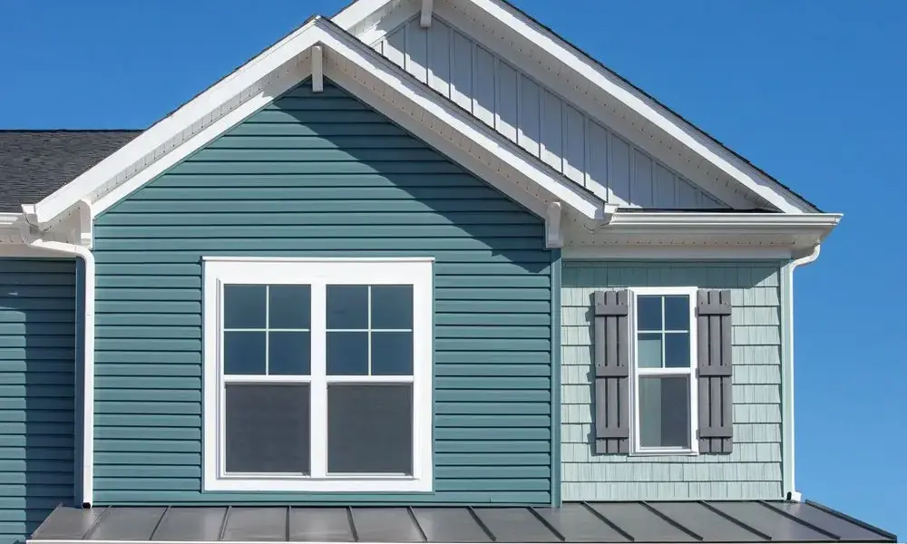 Roof repair and inspection services in Montebello